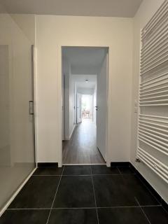 Le 30 - Vannes station - 4 pers parking - 4