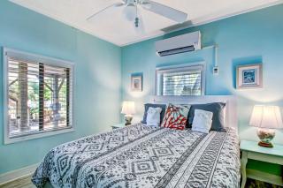Beach Vacation! Walkable to Dining&Shopping-Unit A - 9