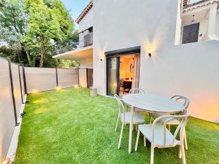 Luxury Suite - Intimate Garden, BBQ & Private Parking - Cagnes-sur-Mer - 2