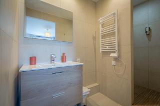 Maison L'Escale, proche des bords de Loire, 6 chambres avec sdb privée, jardin & terrasse - 9