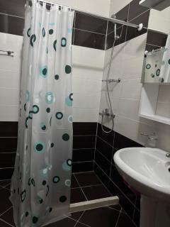 Premium accom for incredibles - Saranda - 9