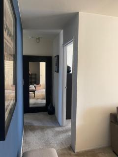1 bdrm-5 miles from the beach - - 6