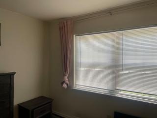 1 bdrm-5 miles from the beach - - 4