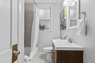 Botanical Bliss | JZ Vacation Rentals - Tower Grove - 4