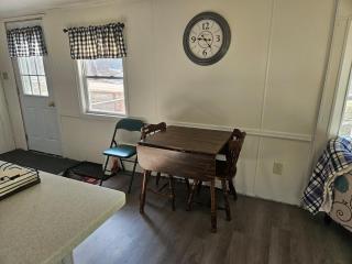 Charming Countryside Retreat - 8