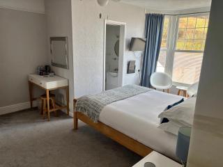 Channel Vista Guest House - Combe Martin - 9