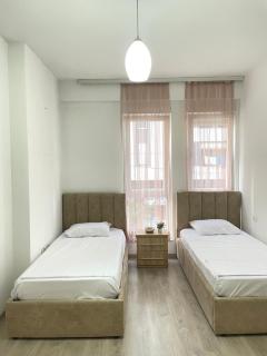 Point Apartments - Tirana - 9