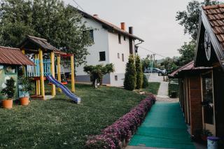 Djedovo ognjište 2 - - 3
