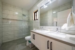 Location , Vibe , Style - Sosúa - 7