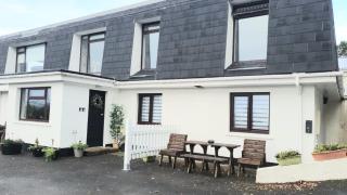 Abbey Lodge - Room 1 - 9