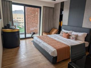 Hotel Limon Sector 45 Gurgaon - Gurgaon - 9