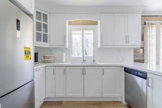 Private cottage with 26 acre & outdoor games - Bracebridge - 2