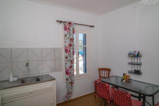 Kokkari Sea View Traditional Greek Home - 6