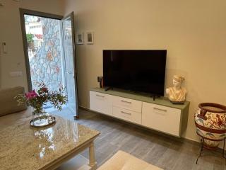 My Serenity Seaside Retreat - - 5