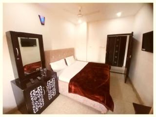 LUCKNOW HOTEL METRO REGENCY - Near Railway Station And Temple -#Free Wi-Fi #Restrurant #Parking Facilities # Fully Air-Condition- A Premium Hotel In Lucknow - Lucknow - 2