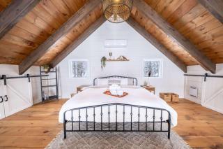 Le Stuga - Spa Steam room and Lake - 1