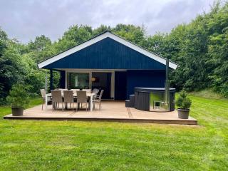 Renovated Holiday Home By Kvie Lake - Ansager - 0