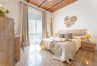 Piso Exclusivo con 5 Dormitorios en el Corazón de Tarragona - Tarragona - 7