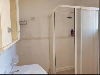 Private Room with attached bathroom at Mikocheni - Nkunjila - 5
