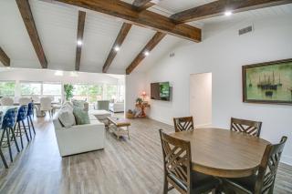 Lake Hamilton Views Hot Springs Family Home! - Hot Springs - 5