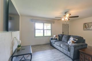 Group Getaway with Private Yard in Wichita! - 6
