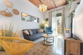 Piso Exclusivo con 5 Dormitorios en el Corazón de Tarragona - Tarragona - 9