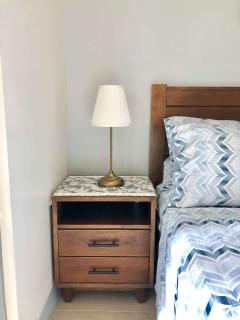 Cosy 1BR Uptown BGC with Balcony and Swimming Pool - Manila - 3
