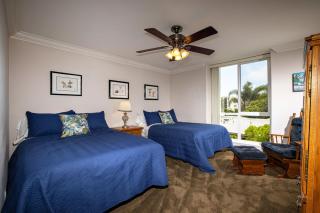 Oceanside Beach Condos - Oceanside - 9