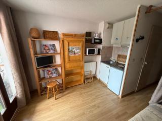 Studio à la montagne meublé et entièrement équipé - Bellevaux - 4