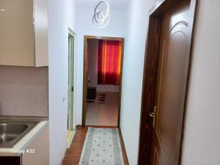 Ulliri 2 - Tirana - 2