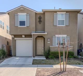 Modern 5 bed near hospitals and UC Merced - 9