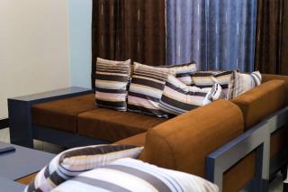 Rollen suites - Kampala - 0