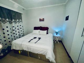 Danora's Apartment - Mbabane - 9