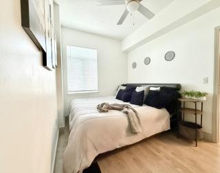 Enjoy Spacious Uptown 4 BR - Charlotte - 4
