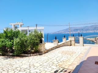 Jasmine Seaview Apartments - Sarandë - 7