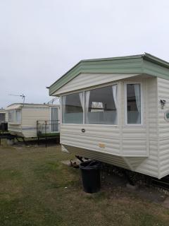 48-3 Coral beach 8 berth 3 bedrooms lead person must be over 30 - Ingoldmells - 7