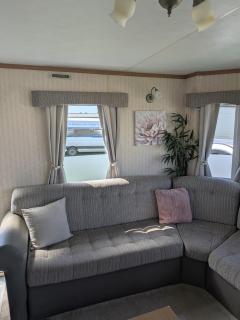 48-3 Coral beach 8 berth 3 bedrooms lead person must be over 30 - Ingoldmells - 5