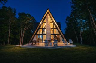 High Bluffs Lodge - Sunsets in Leland - - 0