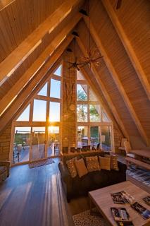 High Bluffs Lodge - Sunsets in Leland - - 8