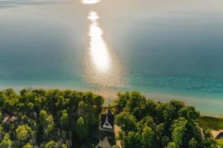 High Bluffs Lodge - Sunsets in Leland - - 6