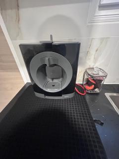 Charmant studio neuf et meublé - 6