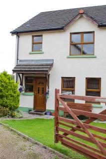 Whitepark Cottage - your home away from home - Ballycastle - 1