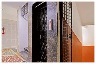 Hotel Premium New Madhvik Palace Near Shri Mahakaleshwar Jyotirlinga Temple - Ujjain - 3