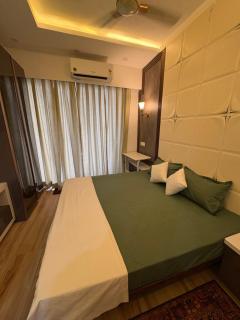 The Crown - Greater Noida - 3