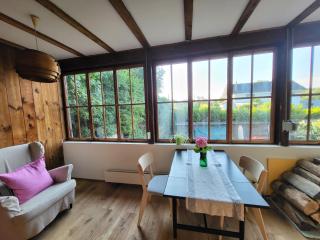 Schlafzimmer, Wohnzimmer mit Bad - Veltheim - 6