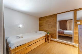 Cozy Ski-In Ski-Out with Balcony View and Parking - Val Thorens - 7