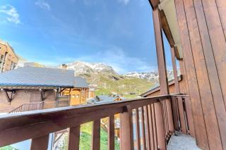 Cozy Ski-In Ski-Out with Balcony View and Parking - Val Thorens - 1