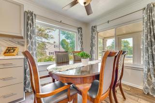 Private Pool and Yard Pet-Friendly Home in Toledo - Toledo - 4