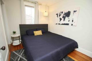 Charming Downtown Gem. 2 minutes to Salem. Workspace Included - Beverly - 6