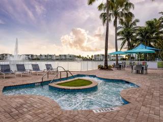 Marriott's Villas at Doral 2BR Apartment with Resort Access - 7